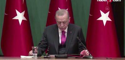 B&uuml;y&uuml;kel&ccedil;i atamaları Resmi Gazete'de