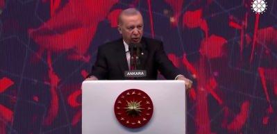 Cumhurbaşkanı Erdoğan: 10 sene &ouml;nce olduğu gibi, bug&uuml;n de d&uuml;nyanın g&ouml;z&uuml; bizim &uuml;zerimizde