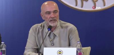 Fenerbah&ccedil;e, Greenwood, Ak&eacute; ve Muriqi i&ccedil;in imza t&ouml;reni d&uuml;zenledi