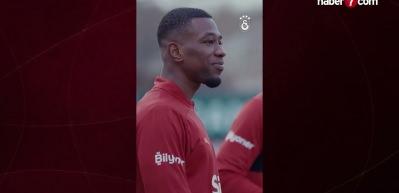 Galatasaray'da yıldız isme zam yapıldı ve s&ouml;zleşmesi uzatıldı