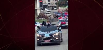 Giresun'da anlamlı s&uuml;nnet merasimi: Vali Ko&ccedil; şehit yeğenlerinin heyecanına ortak oldu