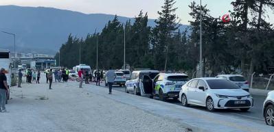 Hatay'da yola &ccedil;ıkan 6 yaşındaki &ccedil;ocuk kamyonetin &ccedil;arpmasıyla hayatını kaybetti