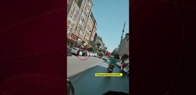 Metrelerce havaya savruldu! Telefonla konuşurken yola atlamanın bedeli ağır oldu