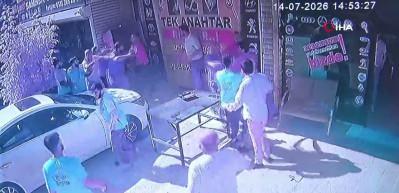 Park yeri kavgasında esnaf lin&ccedil; edildi, o anlar kameralara yansıdı