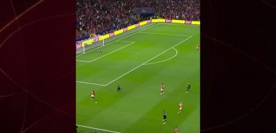 Galatasaray'ın Avusturya kampında Davinson Sanchez yer almadı