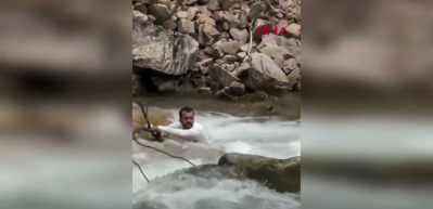 Suudi turist, fotoğraf &ccedil;ekilmek istediği derede boğuldu; o anlar kamerada