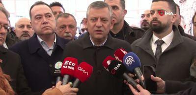 Yeni parti kulisleri hareketlendi: &Ouml;zg&uuml;r &Ouml;zel takvimi netleştirdi