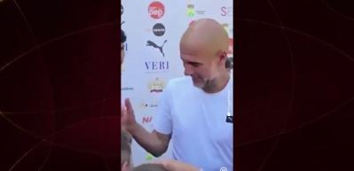 Guardiola kapılarını Filistinli &ccedil;ocuklara a&ccedil;tı