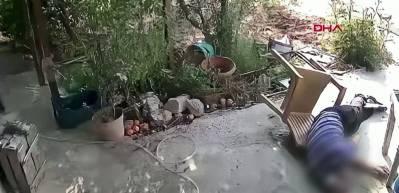 Mersin'de ortopedik engelli yaşlı adamı darbeden kasklı saldırgan tutuklandı