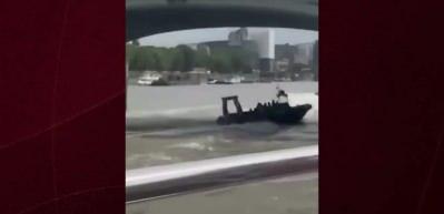  Polis botunun kazasını g&ouml;renler g&ouml;zlerine inanamadı! Kazada 5 kişi yaralandı...