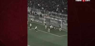 Salih U&ccedil;an'dan Beşiktaş'a duygusal veda!