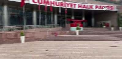 9 b&uuml;y&uuml;kşehirden &Ouml;zg&uuml;r &Ouml;zel&rsquo;e şok! S&uuml;rpriz Cemil Tugay iddiası