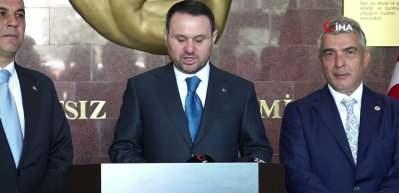 Adalet Bakanı Akın G&uuml;rlek: "Hi&ccedil;bir cinayet unutulmayacak, hi&ccedil;bir delil g&ouml;z ardı edilmeyecek"