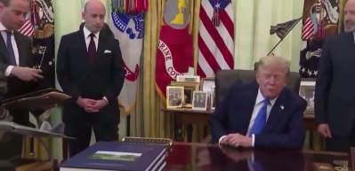 Donald Trump'ın İran savaşında bir t&uuml;rl&uuml; &ccedil;ıkamıyor! İngilizlerin &ccedil;arpıcı Trump analizi