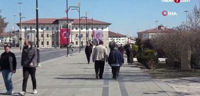 Emeklinin beklediği fark &ouml;demesi hesaplara aktarıldı  