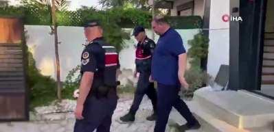 Menderes Belediye Başkanı İlkay &Ccedil;i&ccedil;ek'in Belediye imkanlarını suistimal ettiği ortaya &ccedil;ıktı