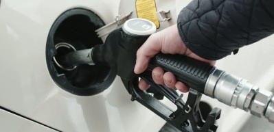 Motorine dev indirim geliyor: Pompa fiyatı 6,37 TL d&uuml;şecek