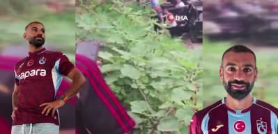 Trabzonlu teyze Salah'ı ilk kez g&ouml;r&uuml;nce verdiği tepki viral oldu
