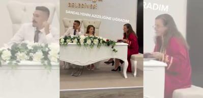Nikah masasında beklenmedik an! Damat bir anda kendini yerde buldu