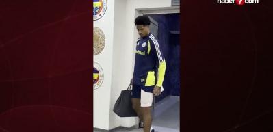 Fenerbah&ccedil;eli yıldız i&ccedil;in İstanbul'da kritik g&ouml;r&uuml;şme!