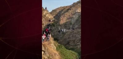 İspanya'da boğa koşusunda dehşet: İlk boğa yıktı, diğerleri ezdi