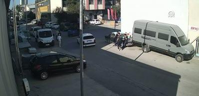 Tasmasız k&ouml;pekten ka&ccedil;arken fenalık ge&ccedil;iren 15 yaşındaki &ccedil;ocuğun &ouml;l&uuml;m&uuml; g&uuml;venlik kamerasında
