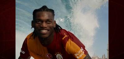 Galatasaray&rsquo;dan Rafael Leao paylaşımı: "Avrupa ile Asya arasında yeni bir hikaye"