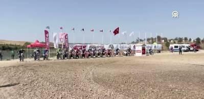 Tekirdağ'da d&uuml;zenlenen Balkan ve T&uuml;rkiye motokros şampiyonaları sona erdi