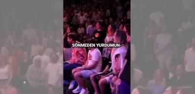 Alman komedyen İstiklal Marşı karşısında şaşkına d&ouml;nd&uuml;! &ldquo;Aman Allah&rsquo;ım, hi&ccedil; durmuyorsunuz!&rdquo;
