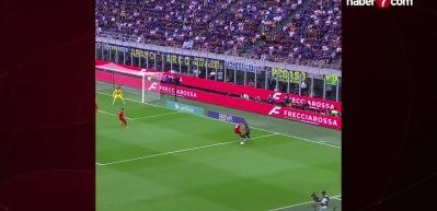Hakan &Ccedil;alhanoğlu yıldız isimler ile aynı 11&rsquo;de!