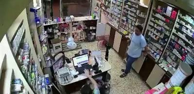 Suriye&rsquo;de eczanede korkun&ccedil; cinayet: Silahla kafasına 4 kere sıktı