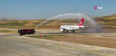 Siirt Havalimanı yeniden u&ccedil;uşlara a&ccedil;ıldı