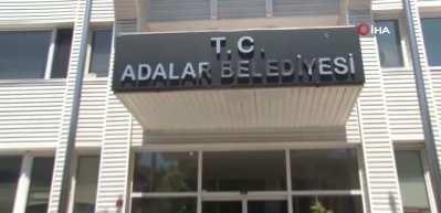 Adalar Belediyesi se&ccedil;ime gidiyor