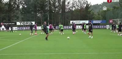 Beşiktaş, UEFA Avrupa Ligi kadrosunu a&ccedil;ıkladı