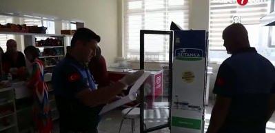 Okul kantinlerinde yasak resmileşti: 3 Bakanlık kararıyla t&uuml;m&uuml;yle kaldırıldı!