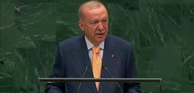 İsrail heyeti, Erdoğan konuşurken salonu terk etti