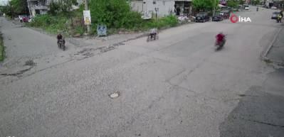 "Dayı &ouml;yle yola &ccedil;ıkılır mı?" &Ccedil;arpıştığı yaşlı adama yerdeyken b&ouml;yle isyan etti