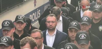 Gaziosmanpaşa Belediyesi davasında Baki Ayd&ouml;ner tahliye edildi
