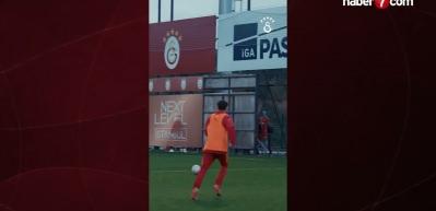 Okan Buruk'tan antrenmanda jeneriklik gol!