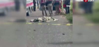 Şanlıurfa'da feci kaza: Motosikletli iki &ccedil;ocuk hayatını kaybetti