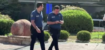 CHP&rsquo;li Buca Belediyesinde 150 milyonluk haciz şoku: İcra ekipleri makam odalarına girdi