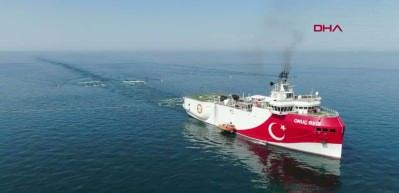 Yunanistan alarma ge&ccedil;ti: 'T&uuml;rkler savaş gemileriyle Kıbrıs'a gelecek'