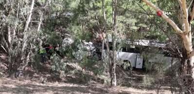 Aydın'da otob&uuml;s şarampole u&ccedil;tu: 2 &ouml;l&uuml; 9 yaralı