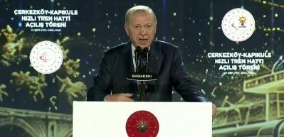 Erdoğan'dan &Ouml;zel'e sert tepki: Para kulelerin hesabını verin!