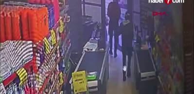 Şişli'de feci kaza: Marketten &ccedil;ıkan m&uuml;şteriye otomobil &ccedil;arptı