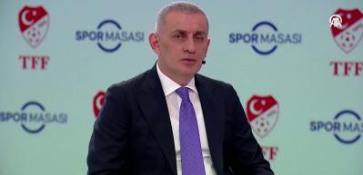 Tahir Kum'dan Hacıosmanoğlu'na b&uuml;y&uuml;k tepki: MHK Başkanı tutuklanmış, hakem tutuklanmış sen Berlin'desin