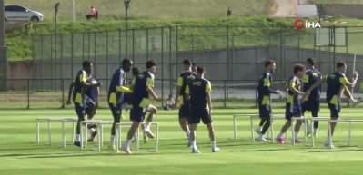 18 yıllık hasret sonrası zorlu sınav: Fenerbah&ccedil;e'nin rakibi Aston Villa!