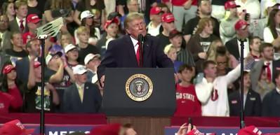 ABD'nin Gr&ouml;nland hamlesi sonrası Trump: Eşsiz bir konuma sahip! diye &ouml;vg&uuml;ler dizdi..