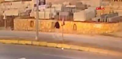 Bodrum&rsquo;da motosiklet dehşeti! Yolun karşısına ge&ccedil;mek istedi feci şekilde can verdi!