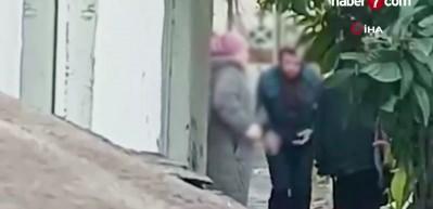 Esenyurt'da dron destekli uyuşturucu operasyonu: Torbacılar g&ouml;zlatına alındı!